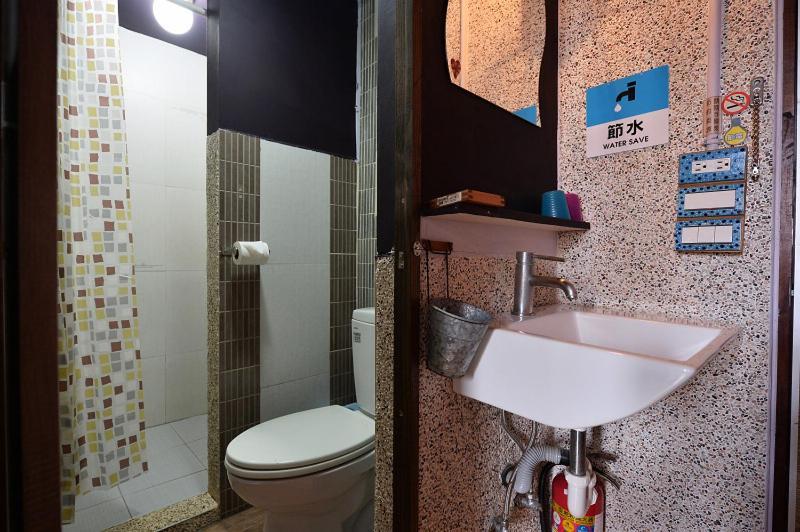 Sha Feng Lu Dian Bed & Breakfast Манонг Екстериор снимка