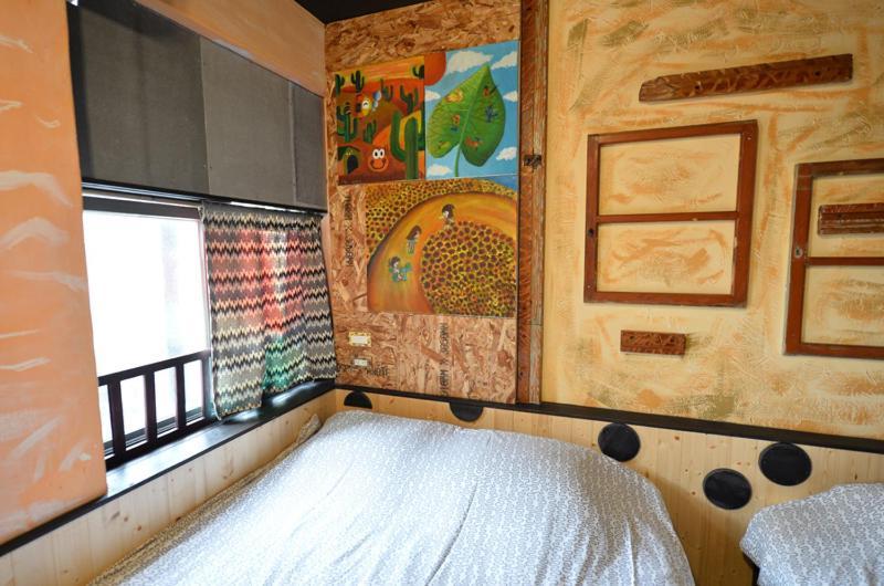 Sha Feng Lu Dian Bed & Breakfast Манонг Екстериор снимка