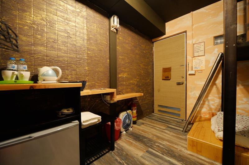 Sha Feng Lu Dian Bed & Breakfast Манонг Екстериор снимка