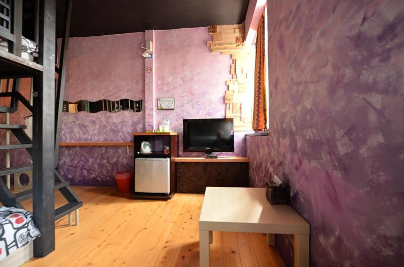 Sha Feng Lu Dian Bed & Breakfast Манонг Екстериор снимка